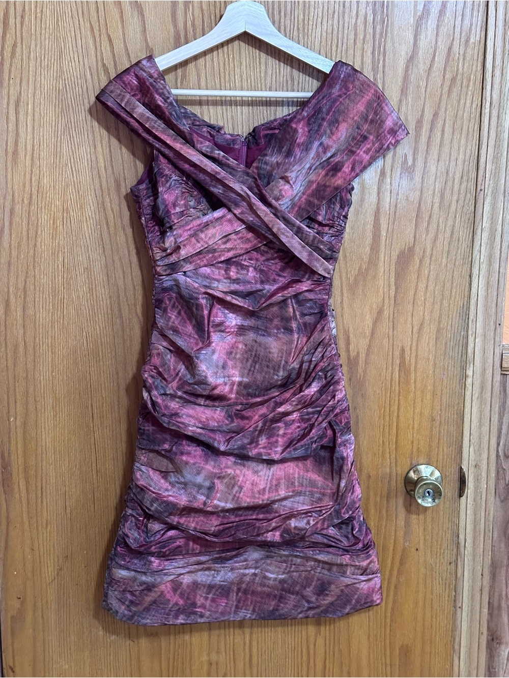 Teri Jon Ruched Cross-Over Mini Dress in Wine and Plum sz 2